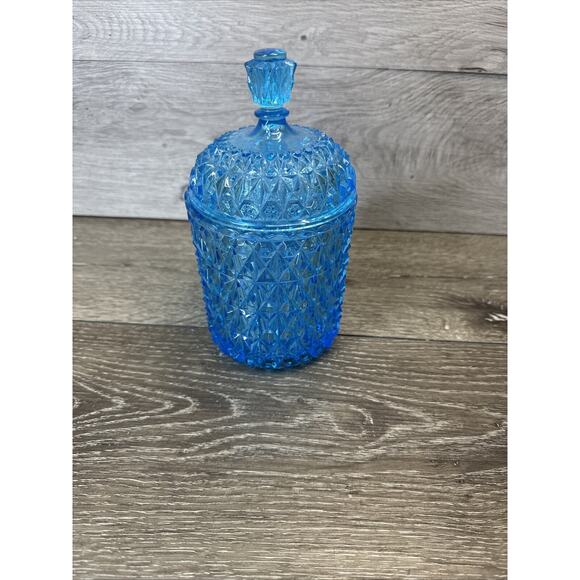 Vintage EAPG Central Glass company 7.75”Diamond Pattern Candy Jar With Lid - Picture 3 of 10